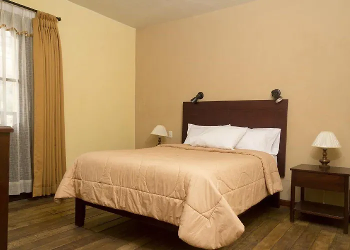 Yucay Plaza Inn 2*