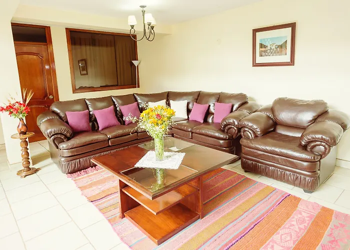 Yucay Plaza Urubamba