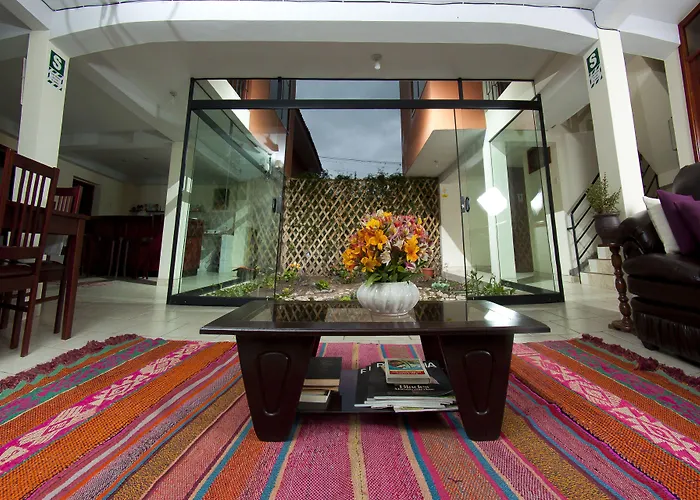 Inn Yucay Plaza 2*