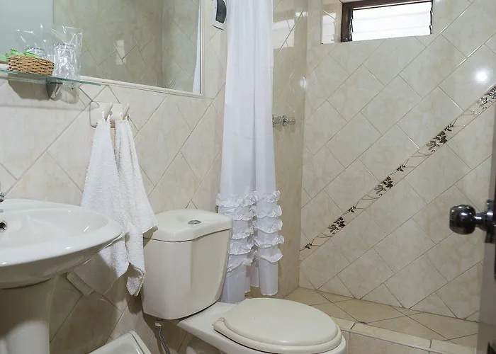 Yucay Plaza Inn 2*