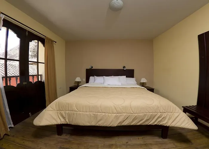 Yucay Plaza Urubamba